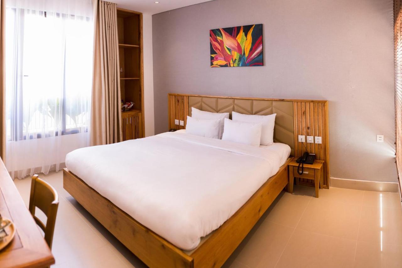 Sky Boutique Hotel & Apartment Managed By Rhm Group Da Nang Esterno foto